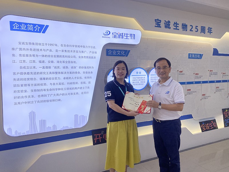 16689971216631938RCv.jpg 102.jpg